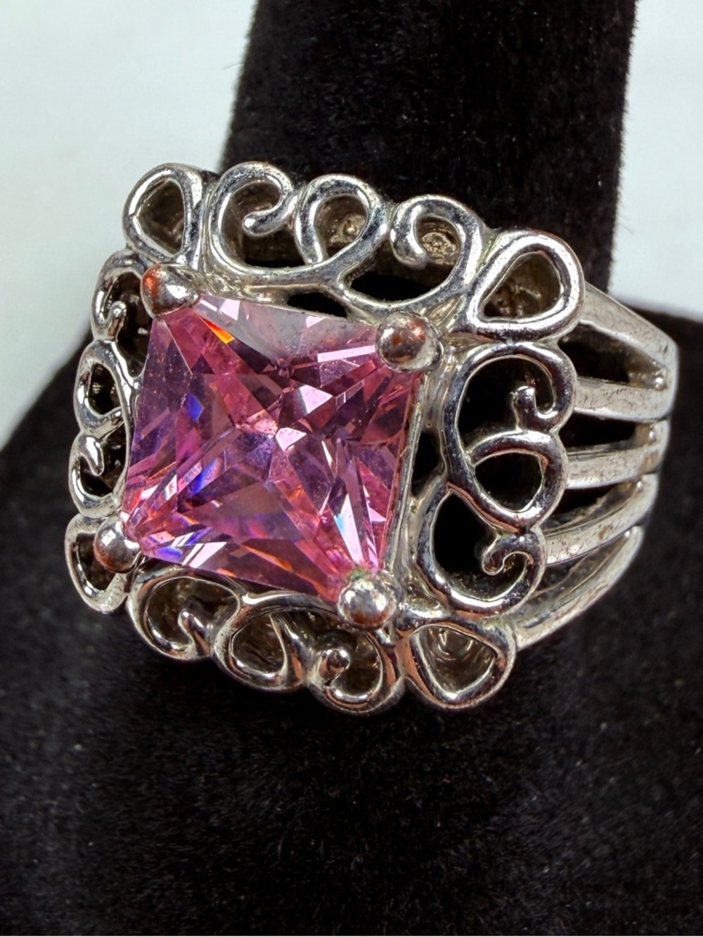 Pretty Silvertone with pink center size 7 statement rain